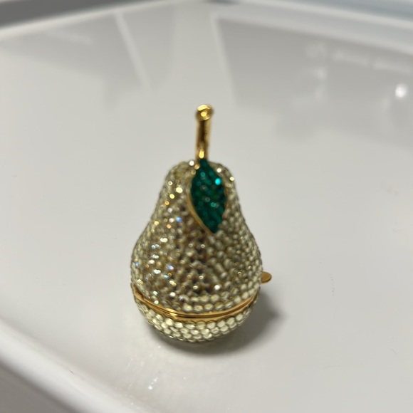 - Pear crystal pill box - Picture 4 of 5